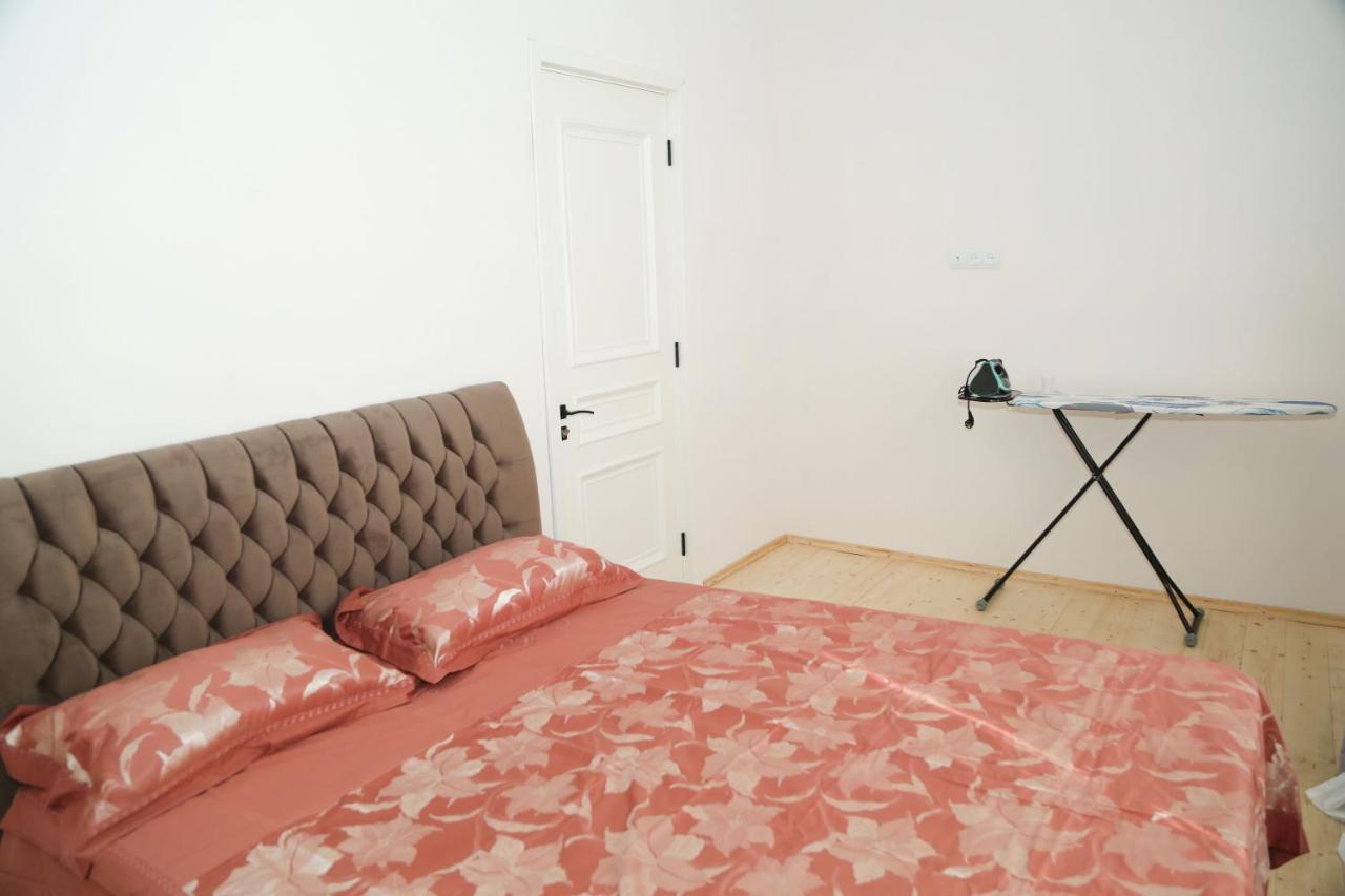 Panchitos Apartment Tbilisi ภายนอก รูปภาพ