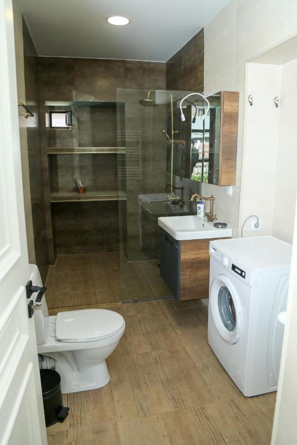 Panchitos Apartment Tbilisi ภายนอก รูปภาพ