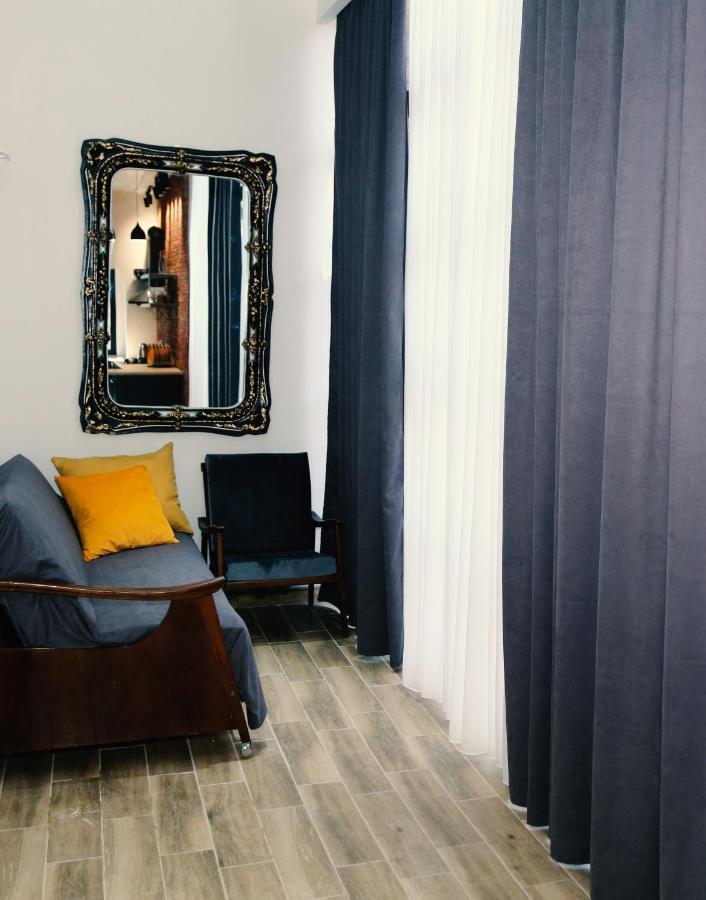 Panchitos Apartment Tbilisi ภายนอก รูปภาพ